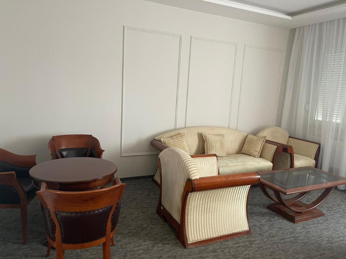 Hotel Cataleya Sabac Bagian luar foto
